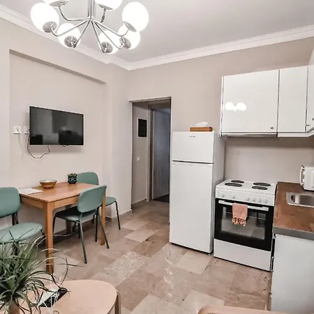 Tip Top Apartment Chalkida Exterior photo