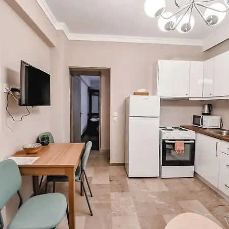 Tip Top Apartment Chalkida Exterior photo