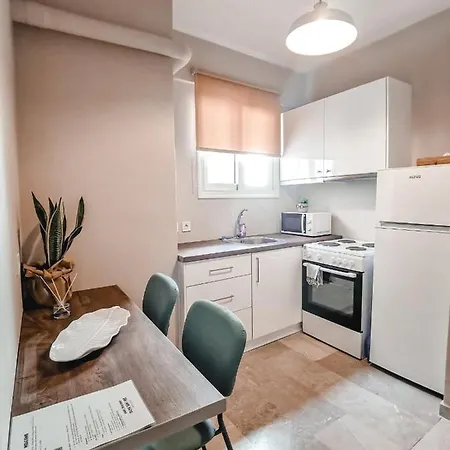 Tip Top Apartment Chalkida Exterior photo
