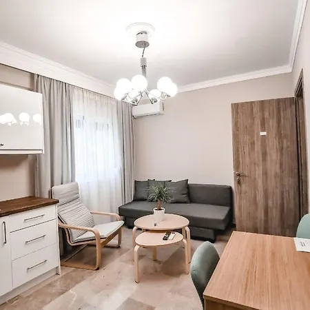 Tip Top Apartment Chalkida Exterior photo